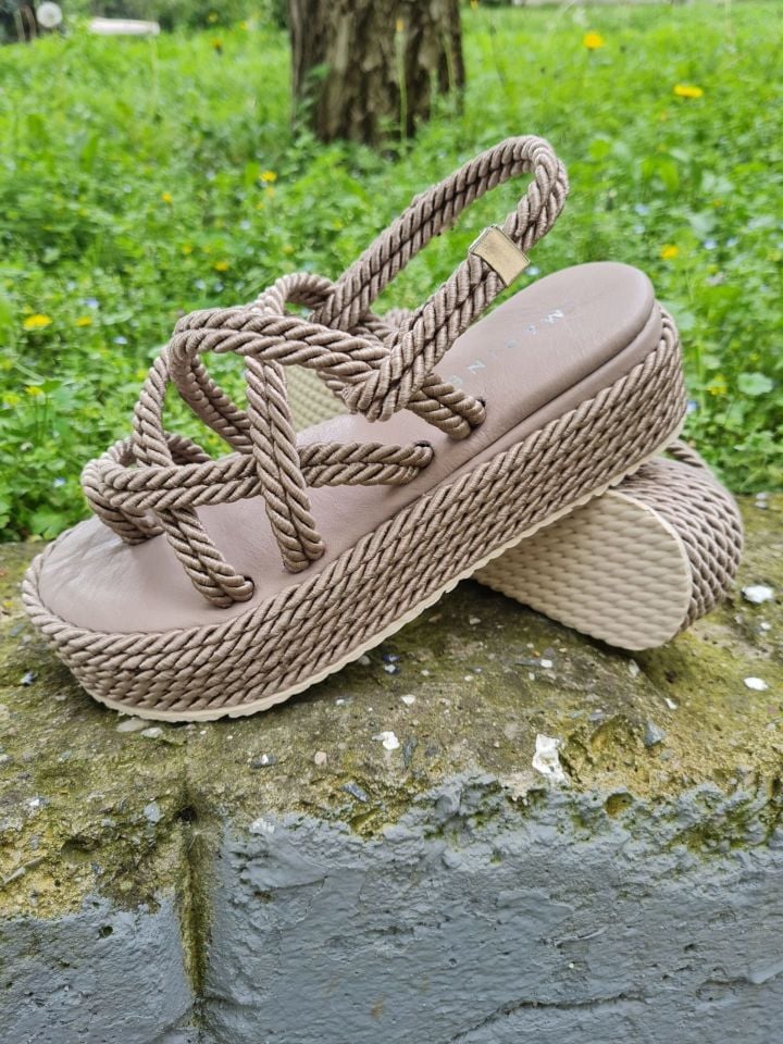 Betz Shoes | Kadın Hakiki Deri İpli Sandalet Betz 191197 Vizon