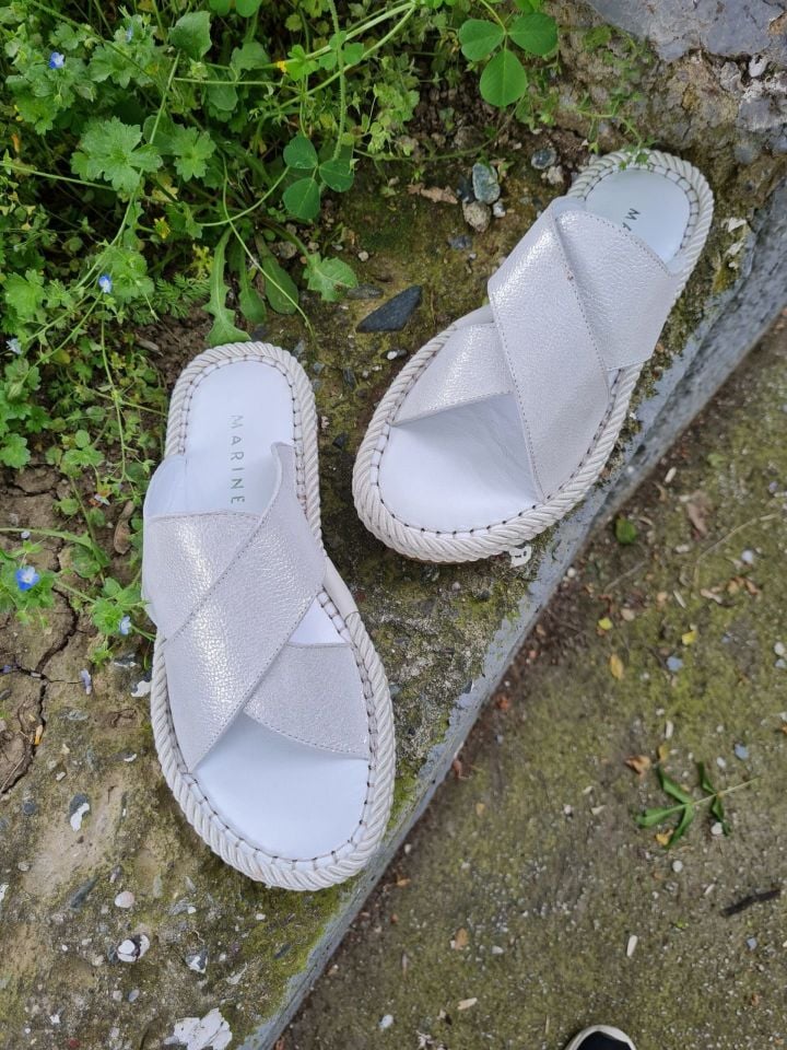 Betz Shoes | Kadın Hakiki Deri Terlik Betz 191200 Beyaz