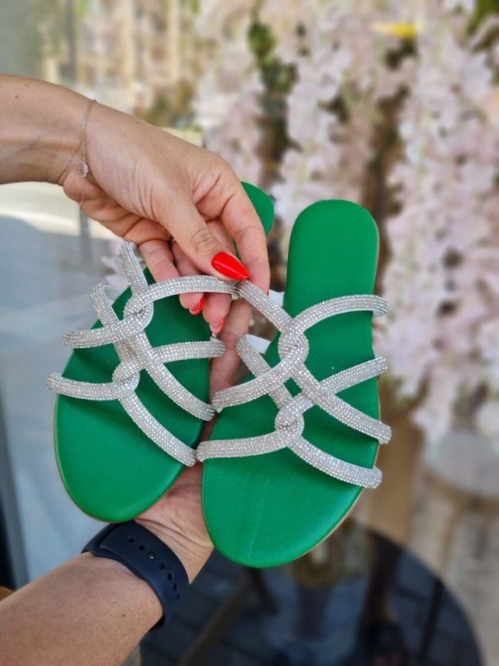 Betz Shoes | Kadın Suni Deri Taşlı Terlik Betz 290201 Yeşil