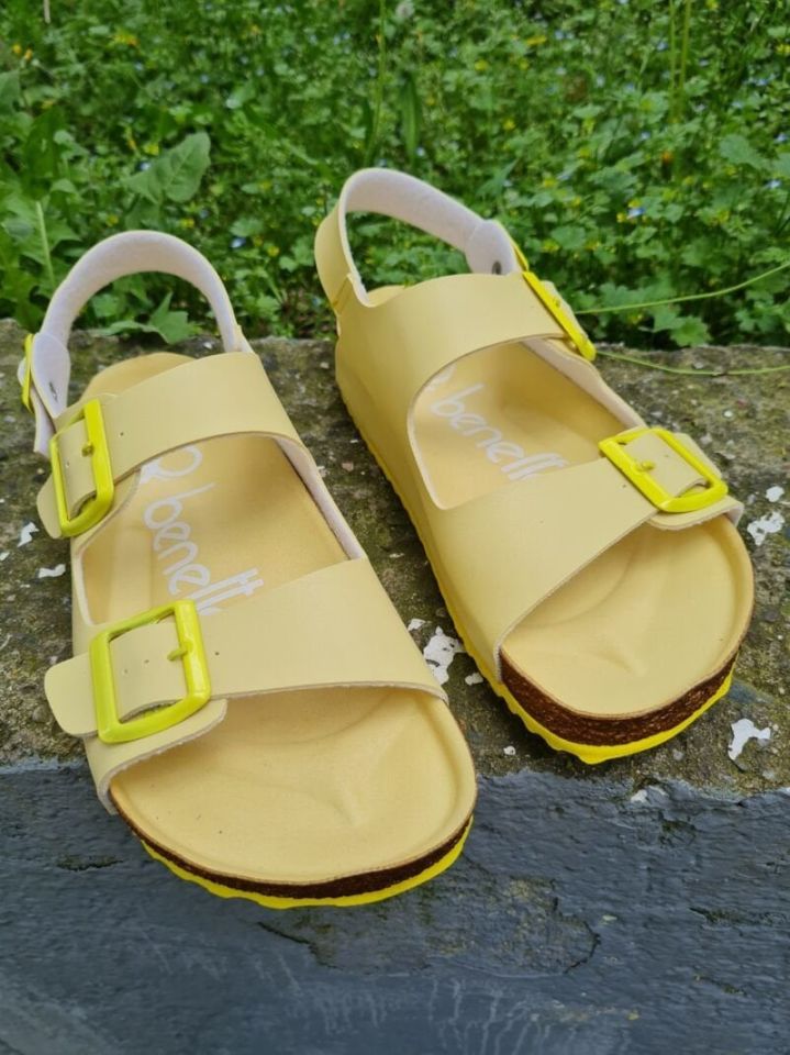 Benetton | Kadın Sandalet Bn 1222 Sarı